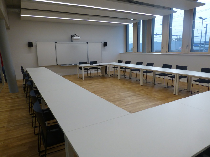 Photo de la salle de séance 008 : 20 à 25 places
